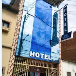 Hotel Jose Ignacio Chepen，位于Chepén的酒店