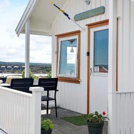 3 person holiday home in Gullholmen，位于Gullholmen的酒店