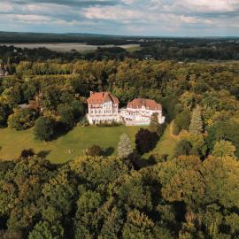 Le Château de la Tour，位于古维约的酒店
