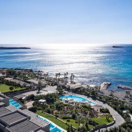 Aquagrand Artistic Luxury Beach Resort - Adults Only，位于林都斯的酒店