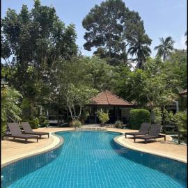 olivia village pool resort，位于湄南海滩的酒店