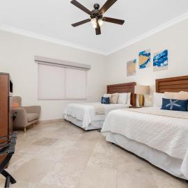 Condo Maravilla - New luxurious condo 300mt from the beach，位于卡波圣卢卡斯的酒店