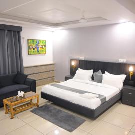 Raj Residency Gurgaon,位于古尔冈的酒店