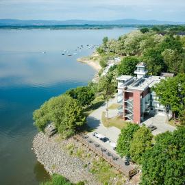 Ośrodek Wypoczynkowy Rybak，位于尼萨的酒店