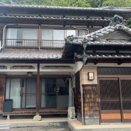 みなと館 華，位于Sukumo的酒店