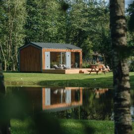 Dubinga River Valley House & SPA - FREE sauna，位于Kabakelis的酒店