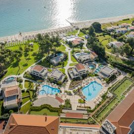 Aegean Melathron Thalasso Spa Hotel，位于卡利塞亚-豪客迪克斯的酒店