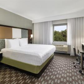 Best Western Premier NYC Gateway Hotel，位于北卑尔根的酒店