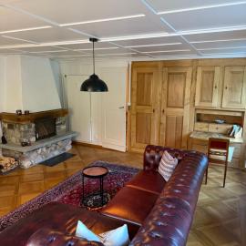 Schweizerhaus Glarus - Historisch & Stilvoll mit Garten