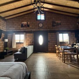 HOTEL & RV PARK ROSA EVELYN，位于San Quintín的酒店
