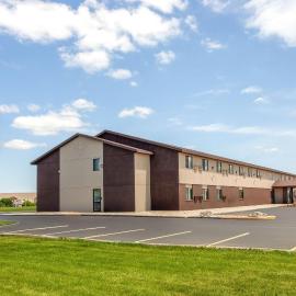 Baymont inn by Wyndham Oshkosh Airport，位于奥什科什的酒店