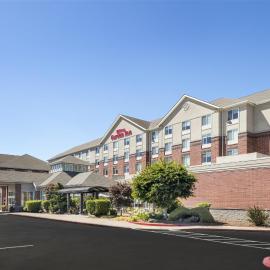 Hilton Garden Inn Eugene/Springfield，位于斯普林菲尔德的酒店