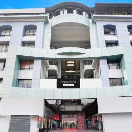 Townhouse Margao Near Railway Station Formerly Hotel Tanish，位于Goa的酒店