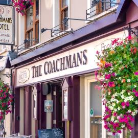 Coachmans Townhouse Hotel，位于肯梅尔的酒店