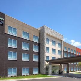 Holiday Inn Express & Suites Buford - Mall of Georgia by IHG,位于比福德的酒店