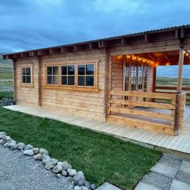 Hvammstangi Rhino Rock Cottages，位于华姆斯唐吉的酒店