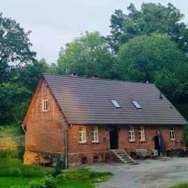 e Wassermühle Rittergut Friedrichshausen，位于Dassel的酒店