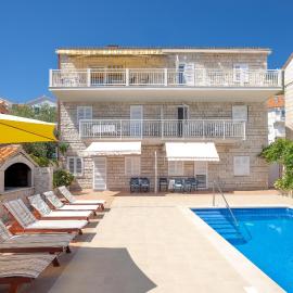 Apartmani Bezmalinović