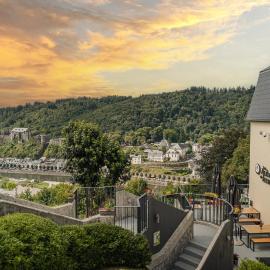 Auberge de Jeunesse de Bouillon，位于布永的酒店