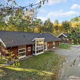 6715-Hasle-Skovkanten-12，位于海斯勒的酒店