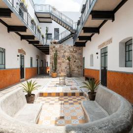 Casa 212 con WIFI alta velocidad y estacionamiento，位于普埃布拉的酒店