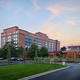 Chicago Marriott Northwest，位于霍夫曼庄园的酒店
