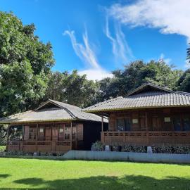 Tjapoeng Resort Pancawati，位于Ciherangsating的酒店