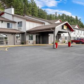Super 8 by Wyndham Custer/Crazy Horse Area，位于卡斯特的酒店