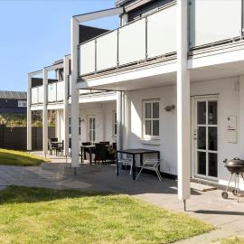 TV1280-Bindslev-Tannisbugtvej-49-D-Nr-5，位于宾德斯莱弗的酒店