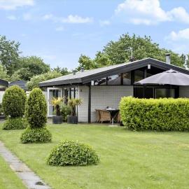 30536-Odder-Strandagervej-3，位于欧德尔的酒店