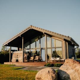 SEOVILLAGE Resort & Spa，位于Ķeipene的酒店