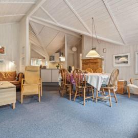 Holiday Home Alaine - 850m from the sea by Interhome，位于Mølby的酒店