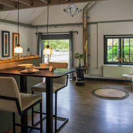 Cozy vacation home in the forest，位于埃德的酒店