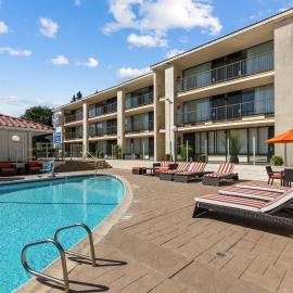 Vagabond Inn Executive Sacramento Old Town，位于萨克拉门托的酒店