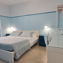 Guest House Roma Express，位于拉迪斯波利的酒店