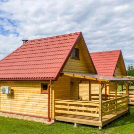 Przystanek Mrzygłód - domki z jacuzzi i sauną，位于Mrzygłód的酒店