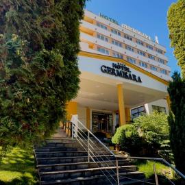 Hotel Germisara，位于乔阿久拜的酒店