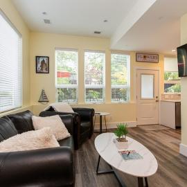 Sidney Solace 1BR Suite Minutes from Waterfront，位于悉尼的酒店