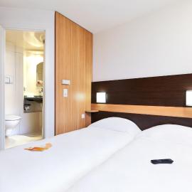 Première Classe Annemasse Ville La Grand,位于维尔拉格朗的酒店