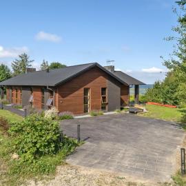 Holiday Home Andri - 600m to the fjord by Interhome，位于Løgstør的酒店