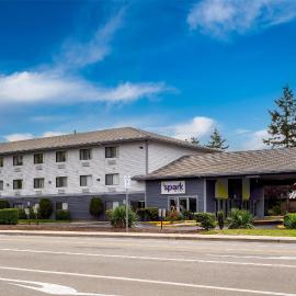 Spark by Hilton Kent Seattle，位于肯特的酒店