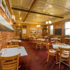 American Hotel Creswick，位于克莱斯韦克的酒店