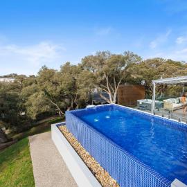 Rye Horizons - Breathtaking Bay Views，位于莱伊的酒店
