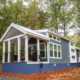 Tiny Home - Grill, Near East Fork，位于Mentone的酒店