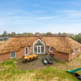Holiday Home Edlef - 800m from the sea by Interhome，位于灵克宾的酒店