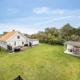 Holiday Home Nanja - 250m from the sea by Interhome，位于莱斯的酒店