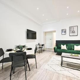 Stylish 1Bed West London Apartment - Near Shops & Tube