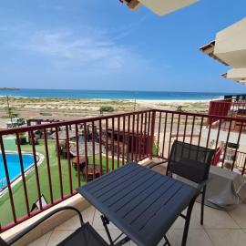Boa Vista BriMar Holidays, apartamento with pool，位于Rabil的酒店