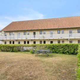 Karrebaeksminde Strandhotel，位于Karrebæksminde的酒店