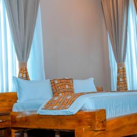 Meridian Residence Tema，位于特马的酒店